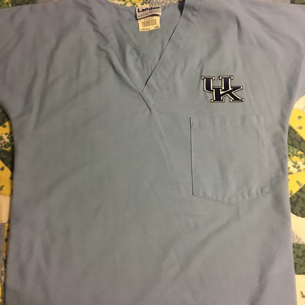 UK scrub set